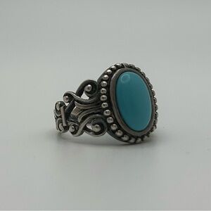 Vintage 925 Sterling Silver Avon Ring with Blue Stone size 7